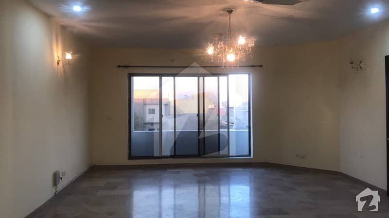 4950  Square Feet Upper Portion For Rent In Beautiful D-12