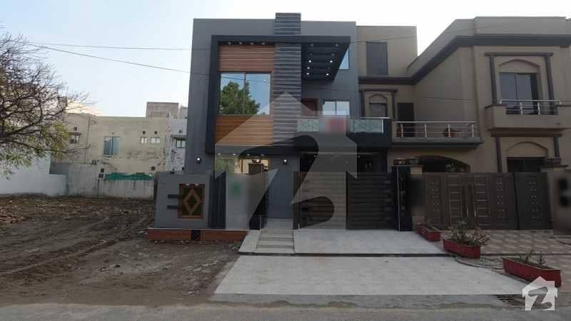 5 Marla House In Central Bahria Town For Sale