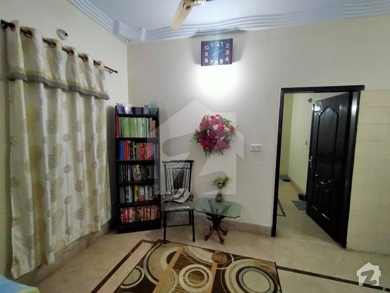 گلستانِِ جوہر ۔ بلاک 12 گلستانِ جوہر کراچی میں 4 کمروں کا 3 مرلہ مکان 1.15 کروڑ میں برائے فروخت۔