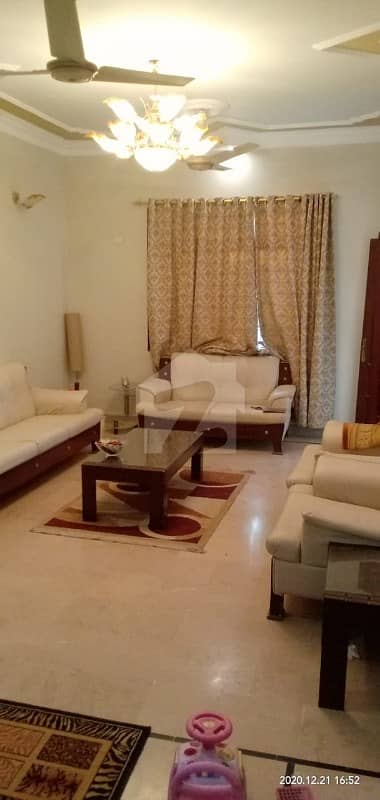 Just Like New 300 Yards Ground Plus One Leased Bungalow In Block 13 Gulistan-e-jauhar