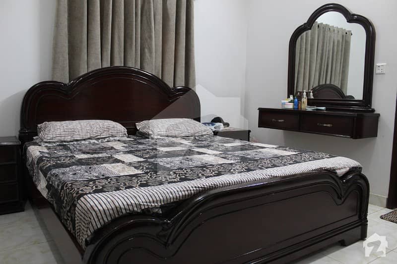 ناظم آباد - بلاک 2 ناظم آباد کراچی میں 2 کمروں کا 4 مرلہ زیریں پورشن 80 لاکھ میں برائے فروخت۔