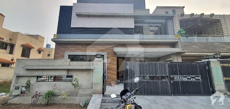 Paragon City 10 Marla Brand New Beautifully Designed House For Sale