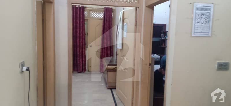 سکیم 33 - سیکٹر 17-اے سکیم 33 کراچی میں 6 کمروں کا 8 مرلہ مکان 2.45 کروڑ میں برائے فروخت۔