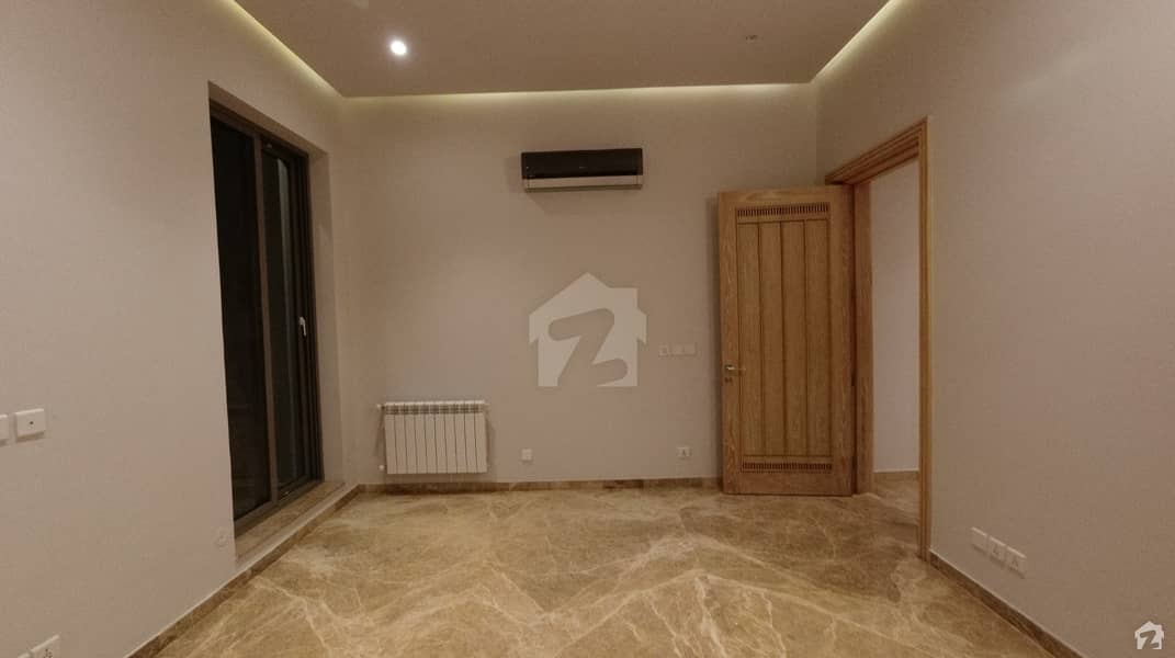 Luxury Ground Floor Is Availiable For Rent