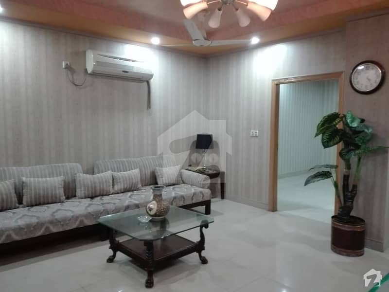 1200 Square Feet Flat On Bhimber Road