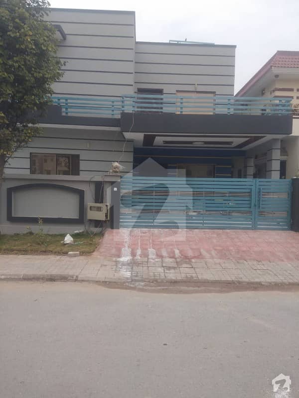10 Marla Full House On Prime Location For Rent In Dha Phase 2