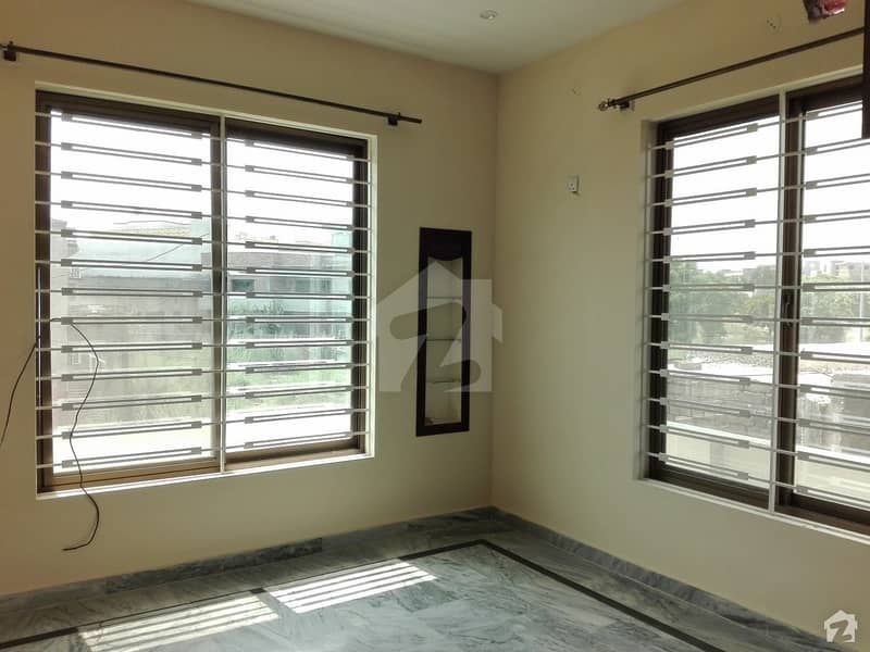6 Marla Upper Portion Available For Rent In Pakistan Town