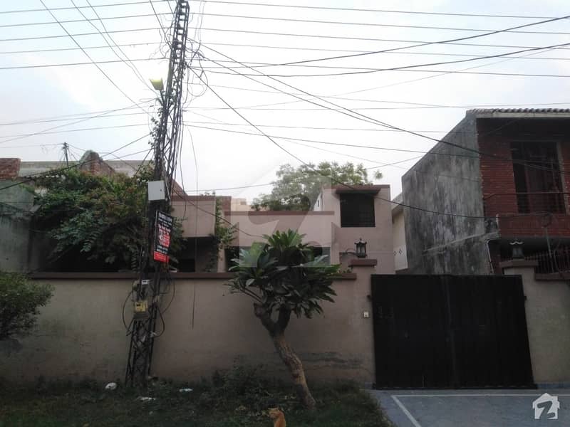 ٹاؤن شپ لاہور میں 2 کمروں کا 10 مرلہ مکان 1.5 لاکھ میں کرایہ پر دستیاب ہے۔