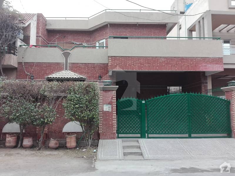 Ideal House Is Available For Sale In Wapda Town Phase 1 - Block E2