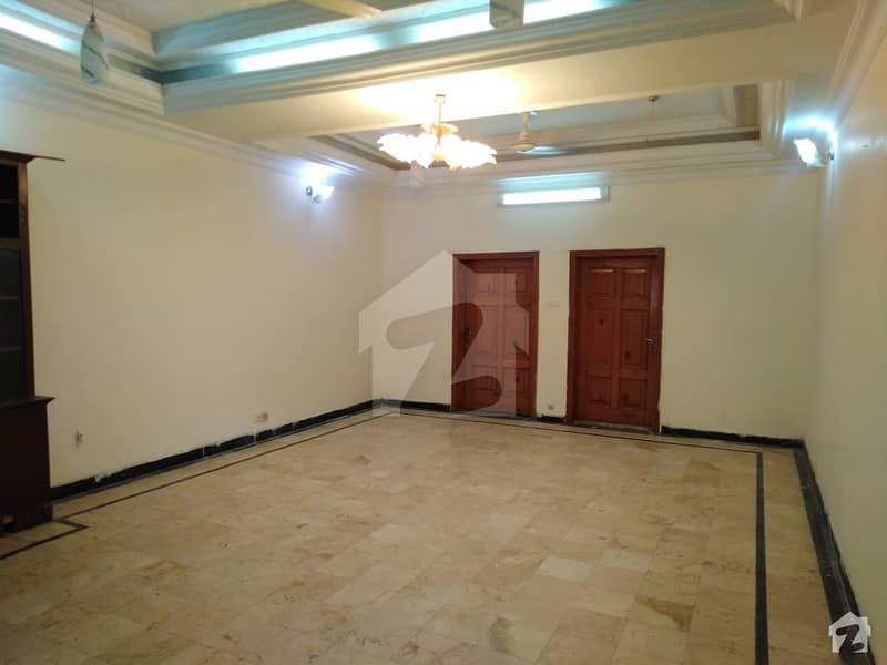 House For Sale Situated In Hayatabad