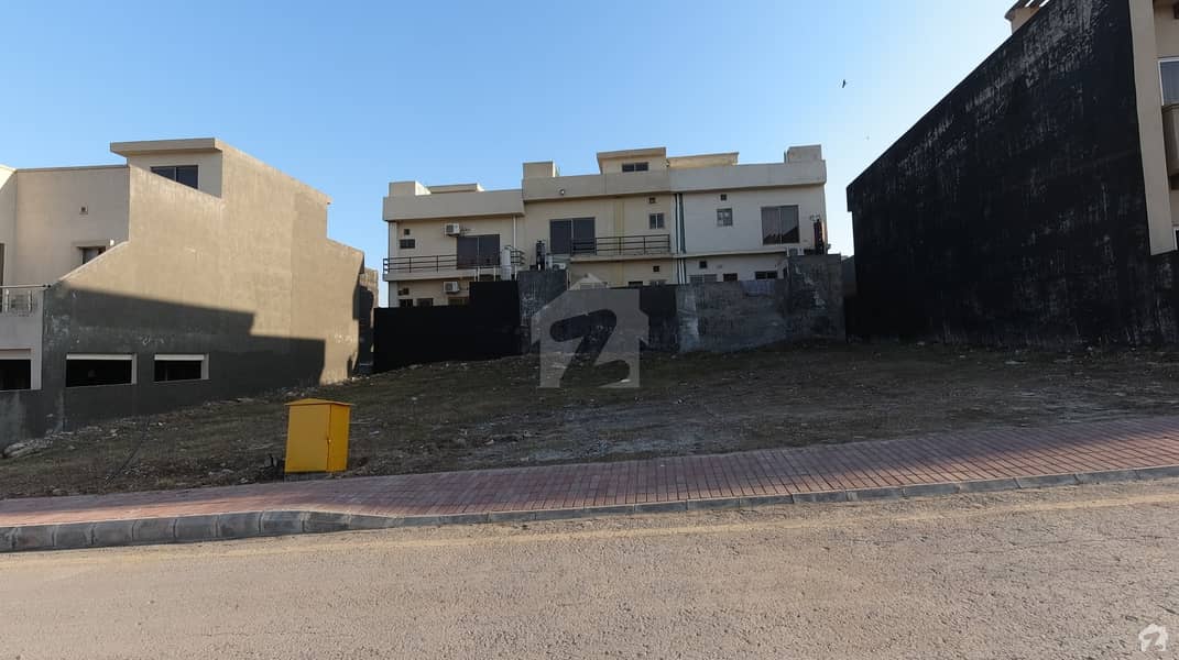 5 Marla Plot For Sale In Overseas 5 Phase 8 Bahria Bahria Greens