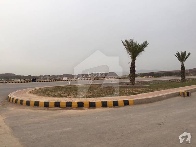 Bahria Enclave Sector M  Blvd Kanal Plot For Sale