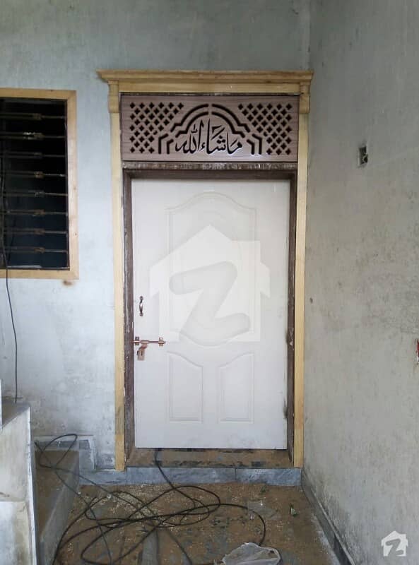 ترلائی اسلام آباد میں 3 کمروں کا 4 مرلہ مکان 45 لاکھ میں برائے فروخت۔