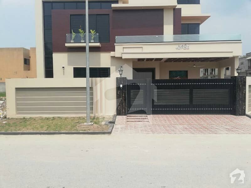 13.5 Marla Luxury Corner House For Sale In Citi Housing Gujranwala