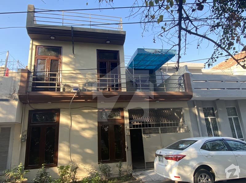 330 R Block Model Town 5 Marla Facing Park Excellent Location Model