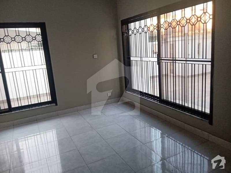 Commercial Bungalow In A Highly Secured Area For Rent