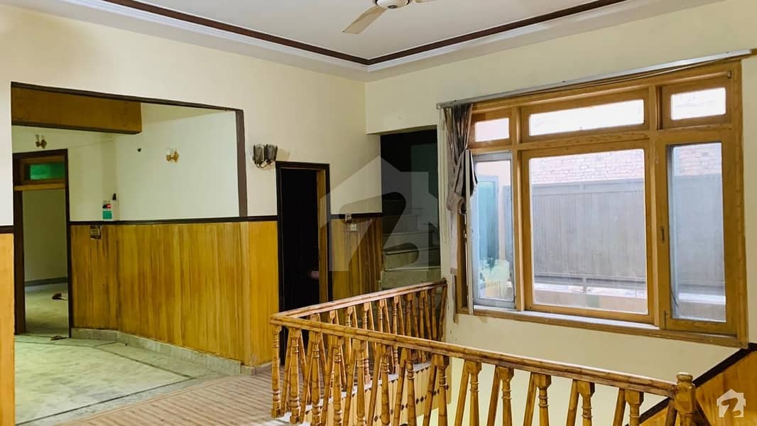 12 Marla House Situated In Saddar For Sale