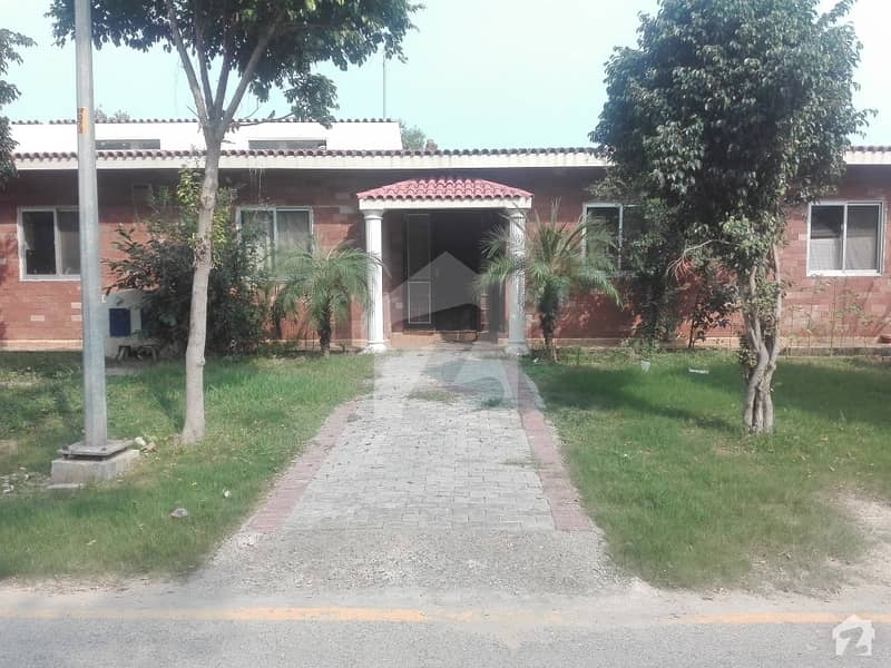 House Available For Sale In Bahria Nasheman
