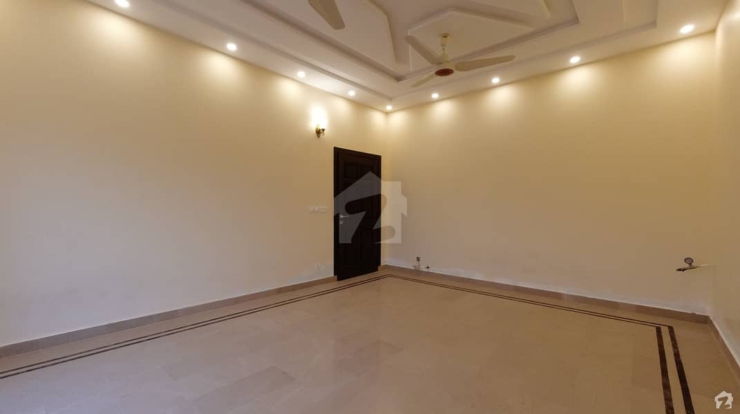 2 Kanal Brand New 1st Enter House Available For Rent