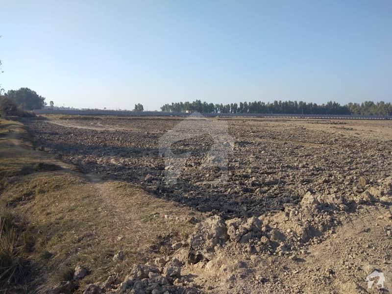 A Stunning Commercial Plot Is Up For Grabs In Shikarpur Road Sukkur