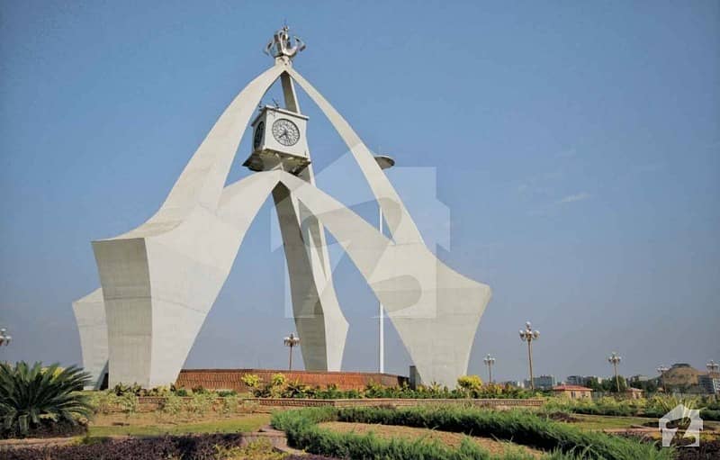 5 Marla Commercial Plot Facing Eiffel Tower For Sale In Tauheed Block Sector F Bahria Town