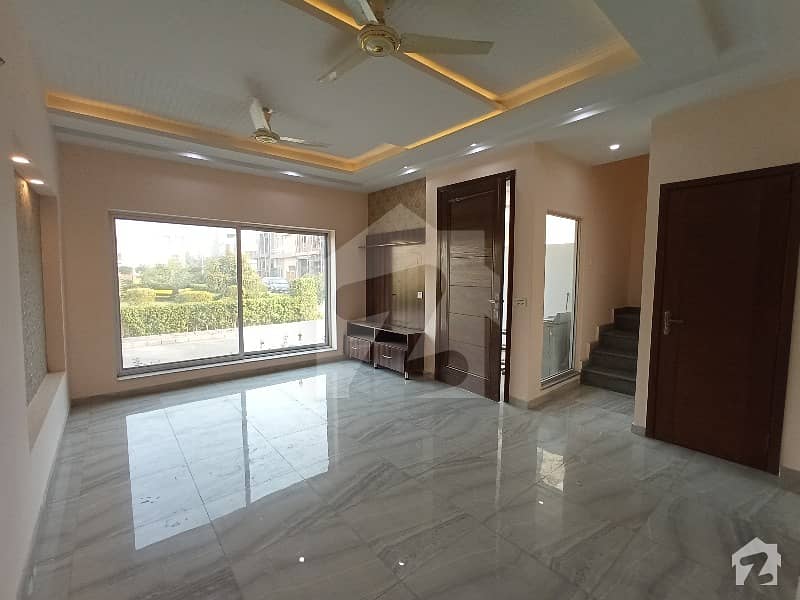 731  Square Feet House For Sale In Raiwind Road