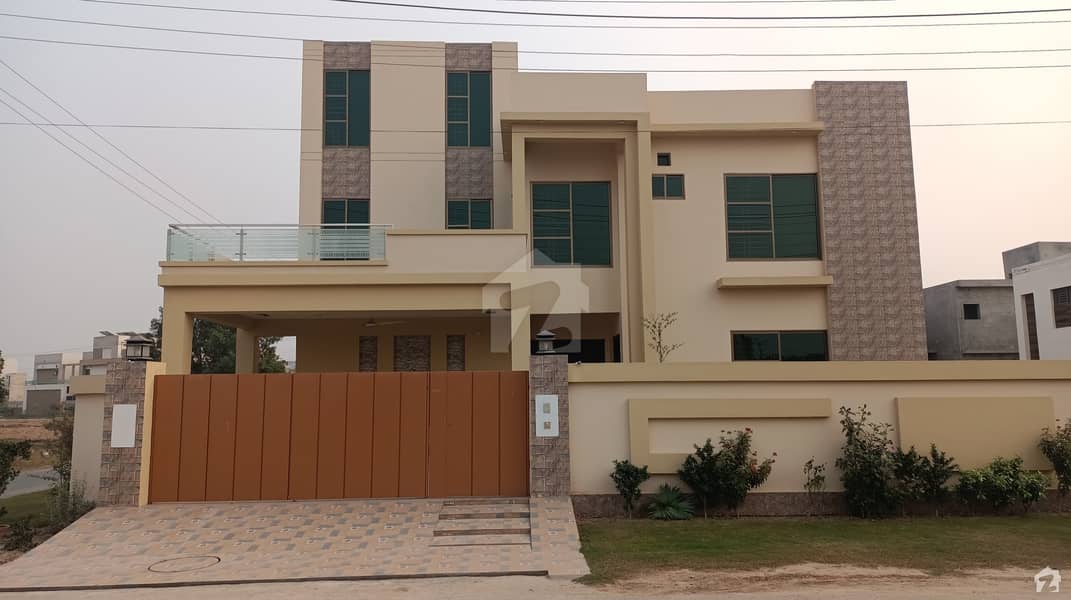 1 Kanal House Situated In Wapda Town For Sale