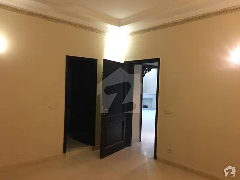 Ideal Upper Portion Is Available For Rent In DHA Phase 8 - Ex Air Avenue