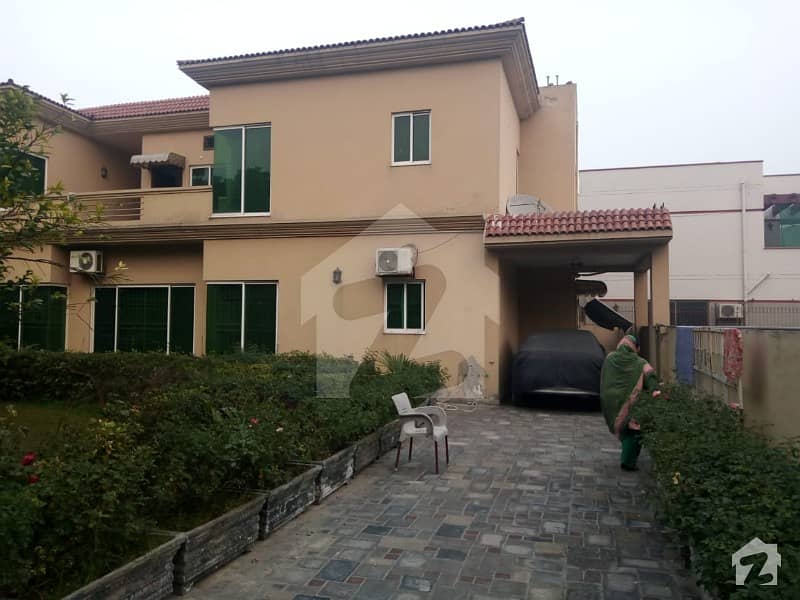 2 Kanal Separate Gate Fully Furnished Luxurious Upper Portion For Rent In Dha Phase 8 Park View