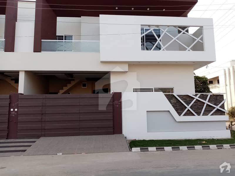 Ideally Located House Of 1125  Square Feet Is Available For Sale In Okara