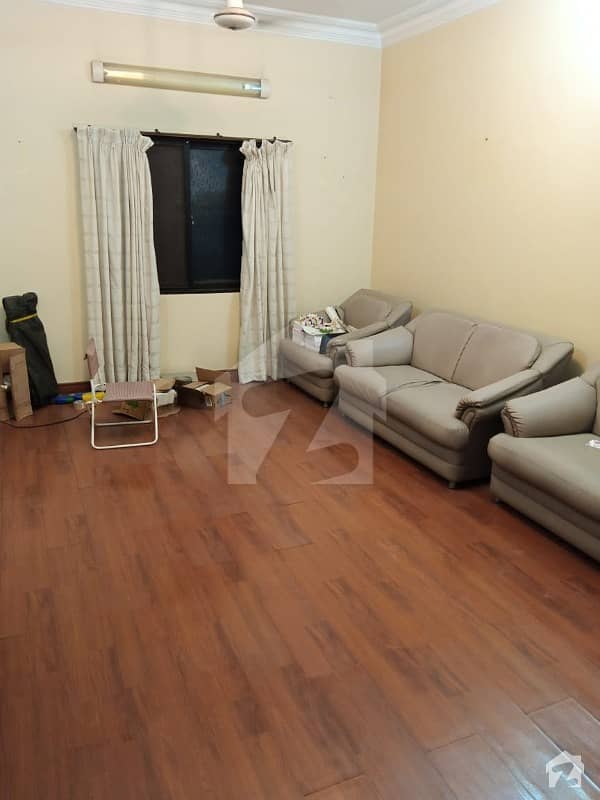 2700  Square Feet Flat In Shaheed Millat Road Is Best Option