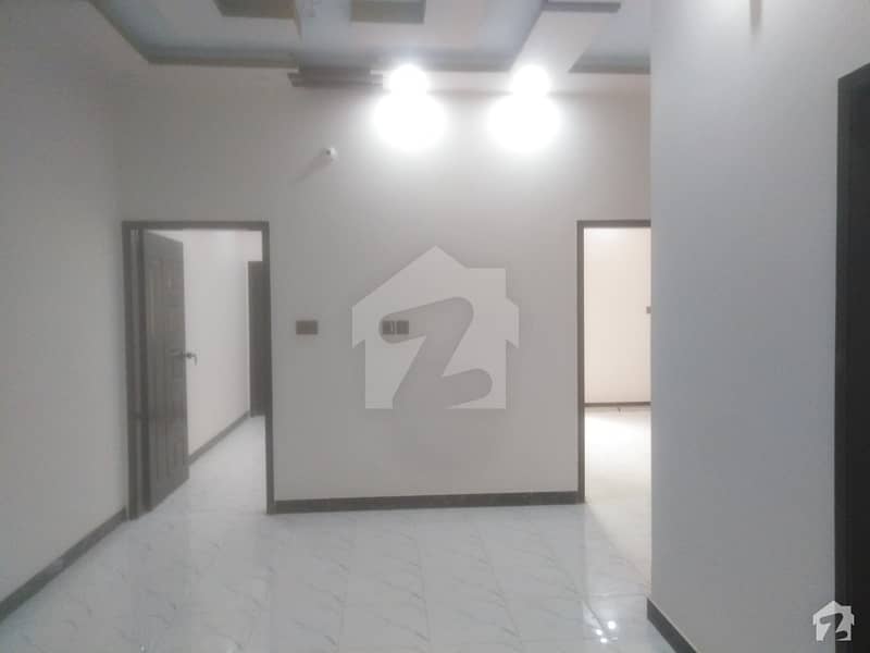ناظم آباد - بلاک 3 ناظم آباد کراچی میں 2 کمروں کا 4 مرلہ بالائی پورشن 65 لاکھ میں برائے فروخت۔