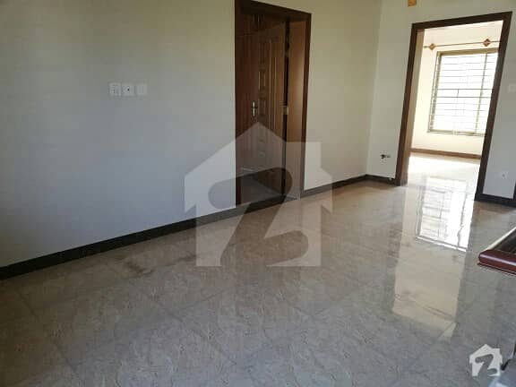 House Is Available For Rent In D12