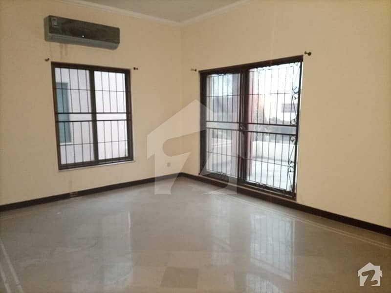 1 Kanal Full House For Rent In Dha Phase 3 In Very Reasonable Price