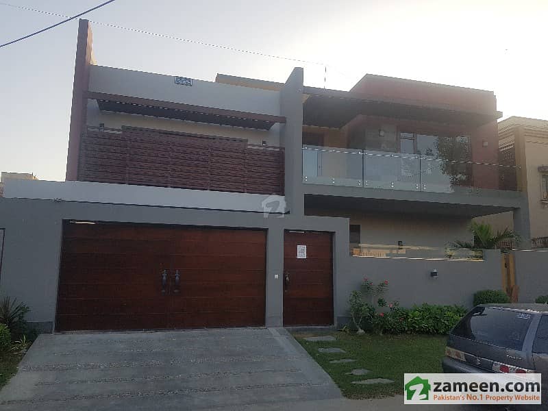 DHA Phase 5 600 Sq. Yard Brands New Top Class Purely Architect Design Bungalow