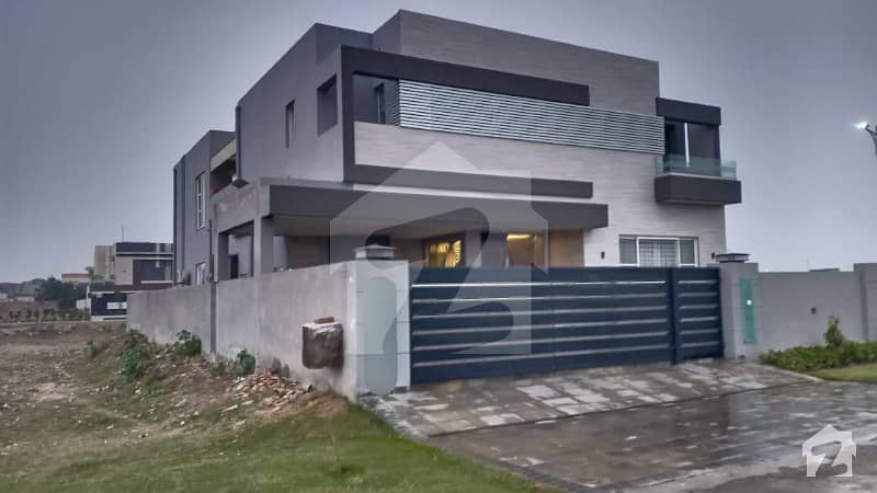 1 Kanal Beautiful House For Sale In DHA Phase 7