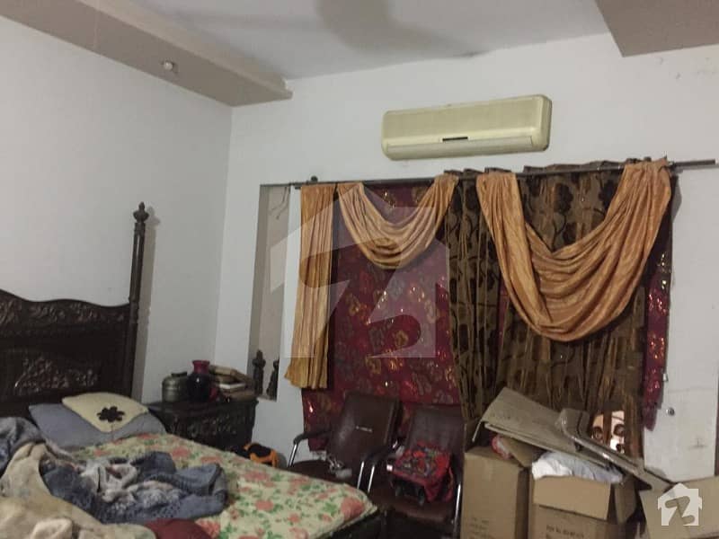 1 Kanal Upper Portion For Rent Available Nfc Phase 1 Lahore