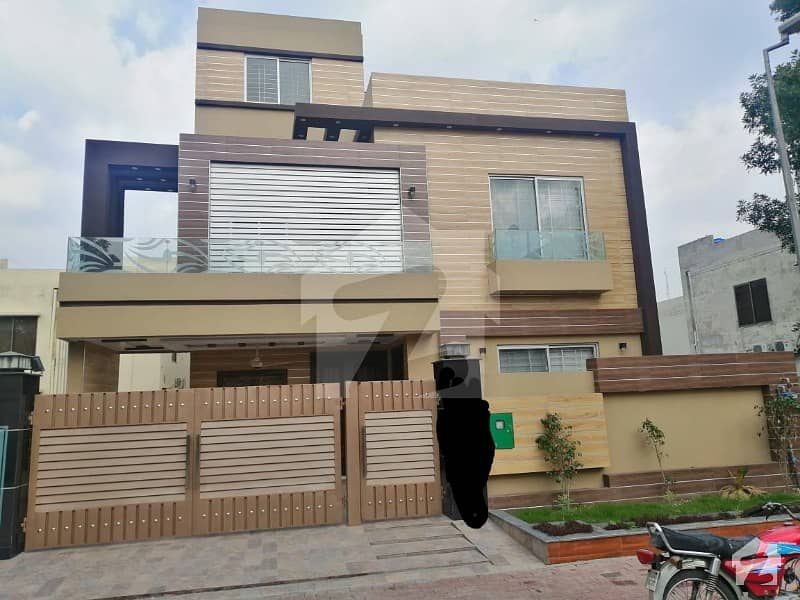 10 Marla Brand New House First Entry For Rent In Bahria Town Overseas B