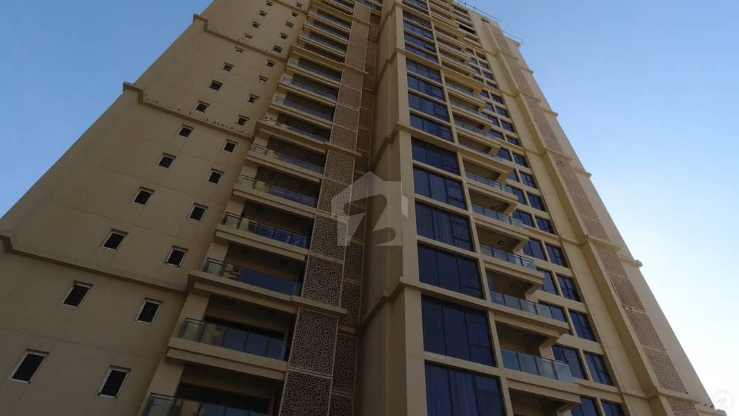 عمار کورل ٹاورز امارکریسنٹ بے ڈی ایچ اے فیز 8 ڈی ایچ اے کراچی میں 3 کمروں کا 12 مرلہ فلیٹ 5 کروڑ میں برائے فروخت۔