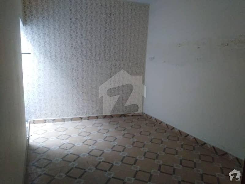 Gulraiz Housing Scheme House Sized 3 Marla Is Available