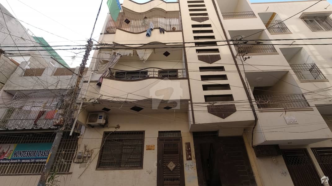 ناظم آباد - بلاک 3 ناظم آباد کراچی میں 3 کمروں کا 5 مرلہ بالائی پورشن 85 لاکھ میں برائے فروخت۔