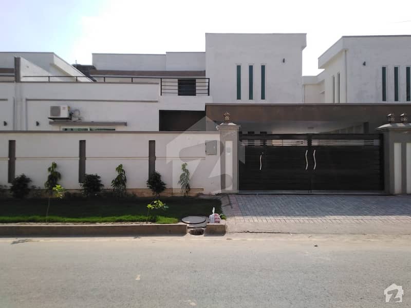 House Is Available For Sale In Gulberg
