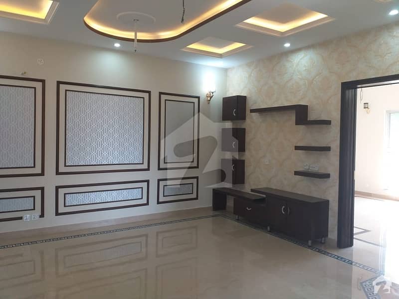 10 Marla Lower Portion Available For Rent In Pak Arab Housing Society