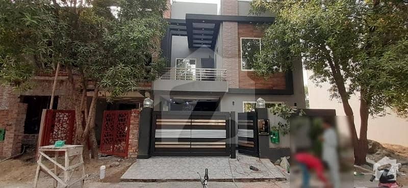 Bahria Town Jinnah Block Ideal Location House For Sale