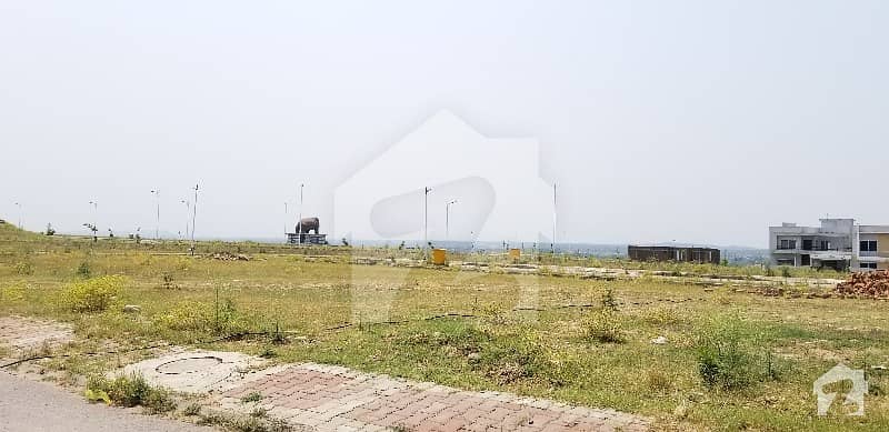 M Block Plot No 1070  Level Land Best Location Reasonable Price Near To Elephant Chowk
