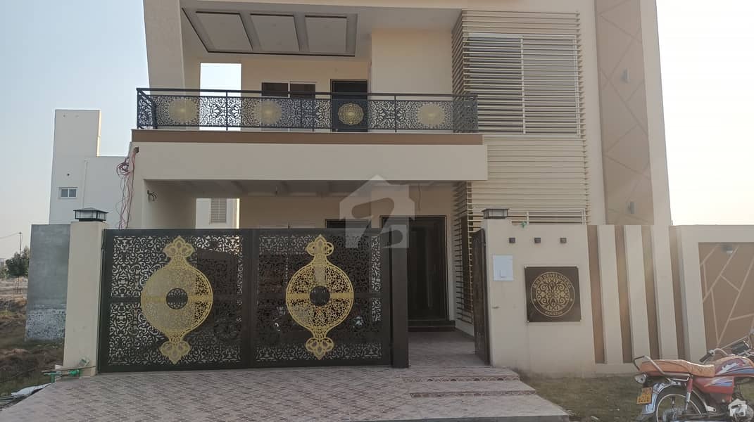 10 Marla House Is Available For Sale In Multan Public School Road