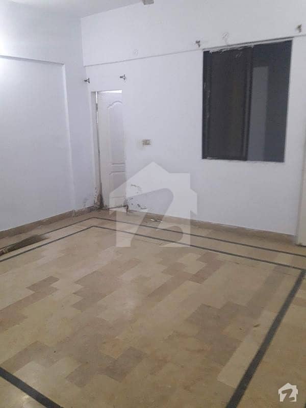 900  Square Feet Flat Ideally Situated In Punjab Colony