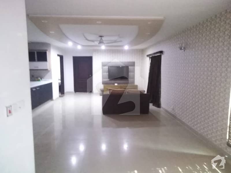 10 Marla Fully Renovated Family Apartment In Rehman Gardens Gated Society Near Dha Phase 1 Avenue Mall