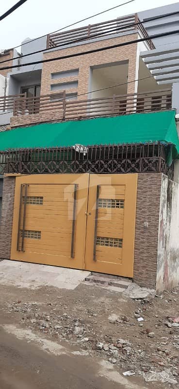دین پورہ سیالکوٹ میں 4 کمروں کا 5 مرلہ مکان 1.15 کروڑ میں برائے فروخت۔