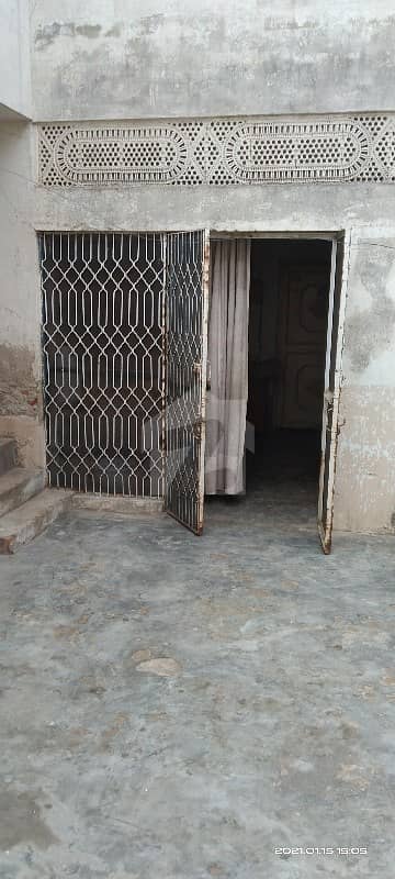 قادر آباد ساہیوال میں 2 کمروں کا 6 مرلہ مکان 50 لاکھ میں برائے فروخت۔